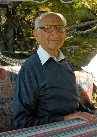 Dr. Anthony Scott