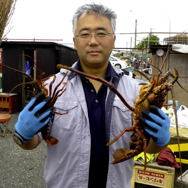 Dr. Hirotsugu Uchida